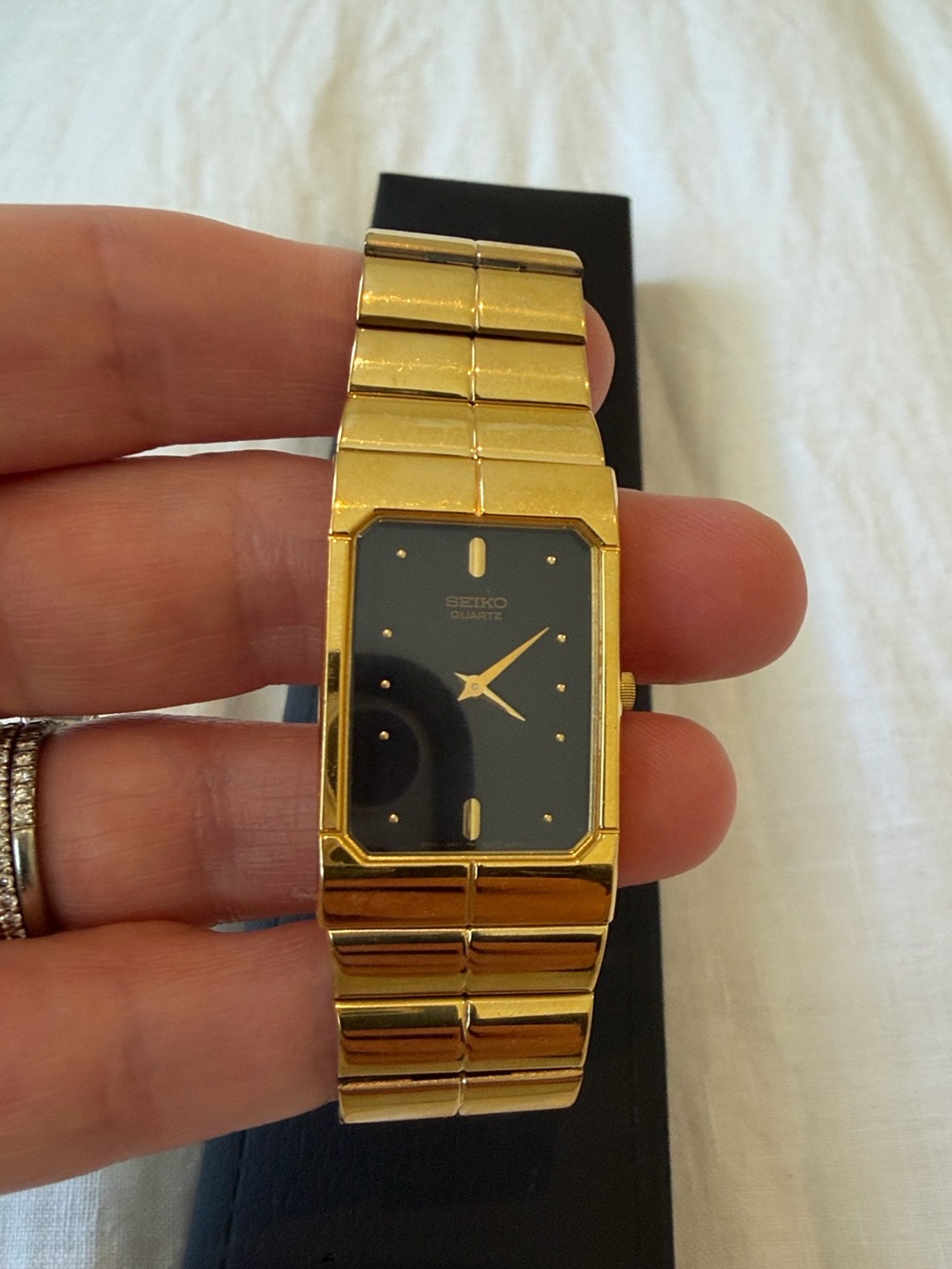 Vintage Seiko Ladies Gold Tank Dress Watch